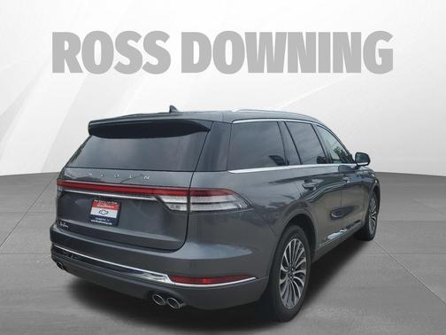 Asher Gray Metallic Clearcoat 2023 Lincoln Aviator Reserve AWD