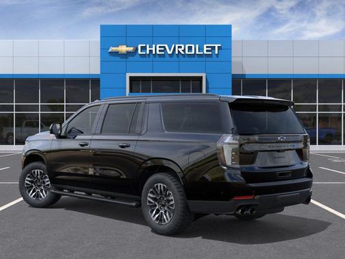 Black 2026 Chevrolet Suburban Z71, 4WD