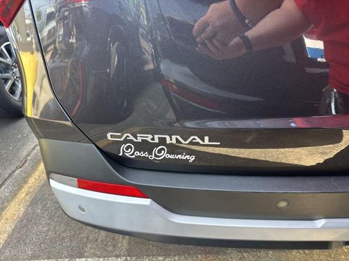 Panthera Metal 2025 Kia Carnival LXS