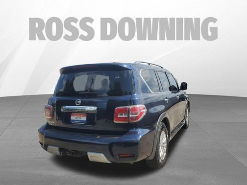 2017 Nissan Armada SV