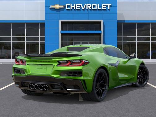 Roswell Green Metallic 2026 Chevrolet Corvette Z06