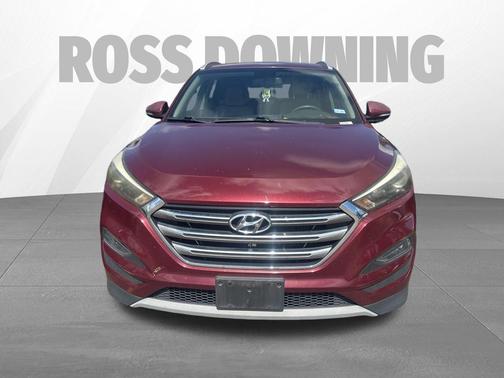 Ruby Wine 2017 Hyundai TUCSON Sport
