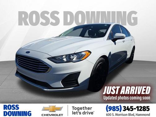 2020 Ford Fusion SE
