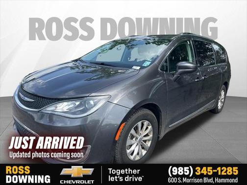 2019 Chrysler Pacifica Touring L