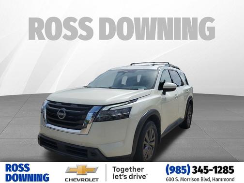 2022 Nissan Pathfinder SV 2WD