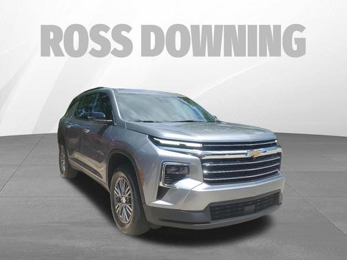 Sterling Gray Metallic 2025 Chevrolet Traverse LT