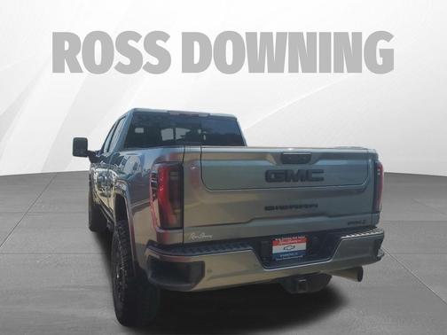 Sterling Metallic 2024 GMC Sierra 2500 AT4