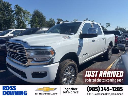 Bright White Clearcoat 2024 RAM 2500 Laramie Crew Cab 4x4 6'4' Box
