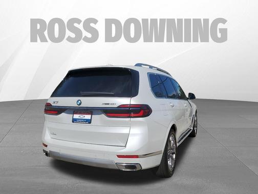 2023 BMW X7 xDrive40i