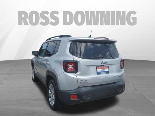 Glacier Metallic 2015 Jeep Renegade Latitude