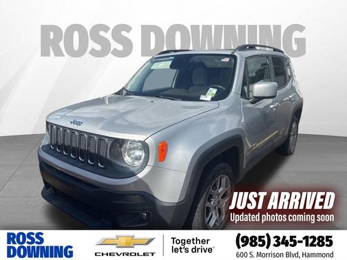 Glacier Metallic 2015 Jeep Renegade Latitude