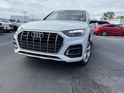 2021 Audi Q5 45 Premium Plus