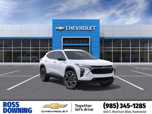 Summit White 2026 Chevrolet Trax FWD 2RS