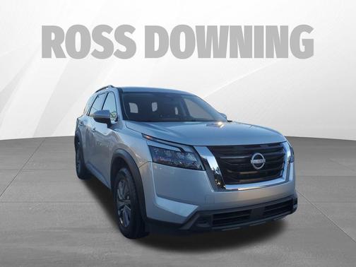 2025 Nissan Pathfinder SV FWD