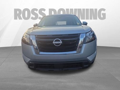 2025 Nissan Pathfinder SV FWD