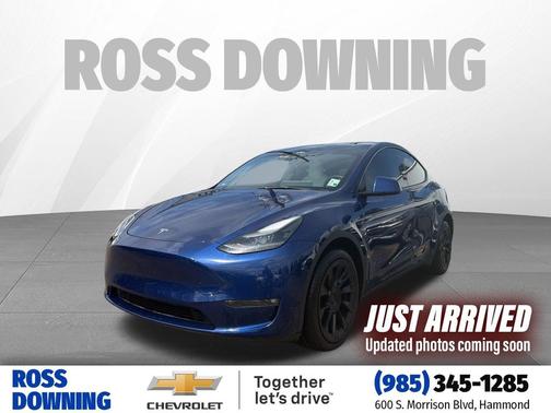 Deep Blue Metallic 2023 Tesla Model Y Long Range Dual Motor All-Wheel Drive