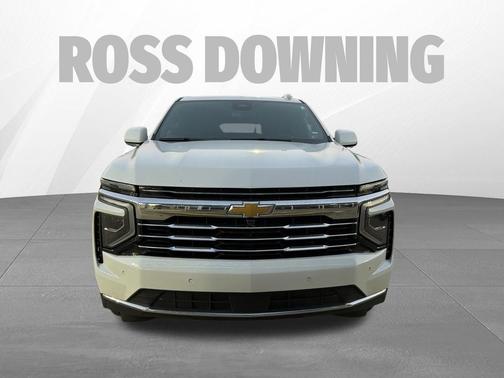 2025 Chevrolet Suburban LT