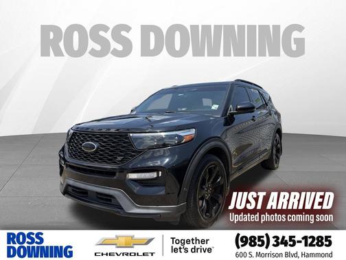 Black 2021 Ford Explorer ST