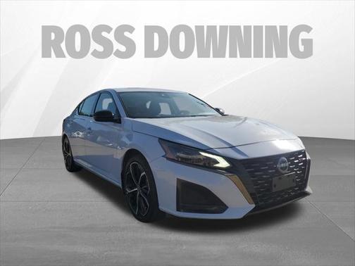 2024 Nissan Altima SR FWD