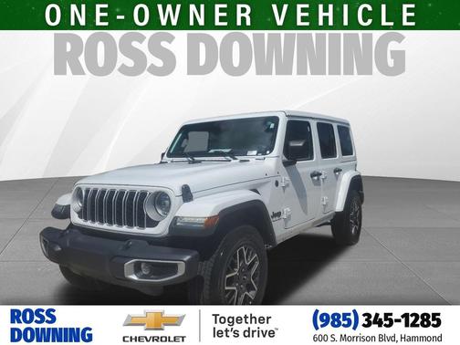 Bright White Clearcoat 2025 Jeep Wrangler 4-Door Sahara 4x4