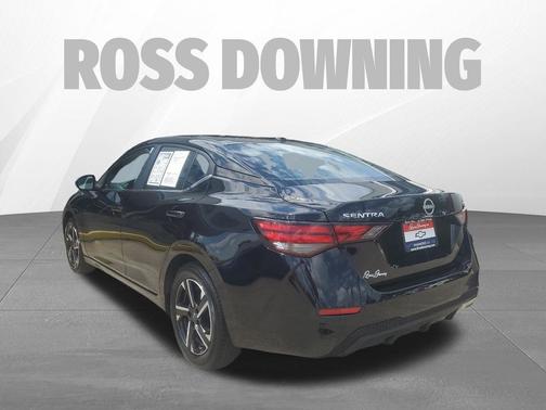 Super Black 2024 Nissan Sentra SV