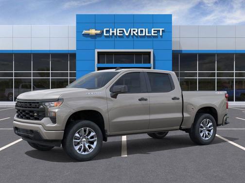 White Sands 2026 Chevrolet Silverado 1500 Custom