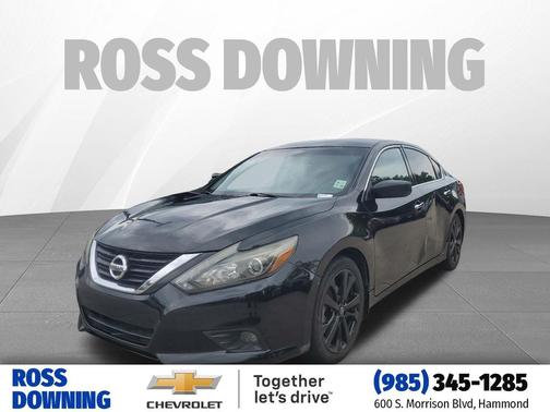 Super Black 2017 Nissan Altima 2.5 SR