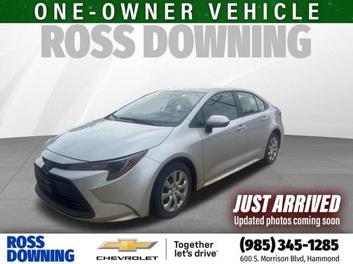 Classic Silver Metallic 2025 Toyota Corolla LE