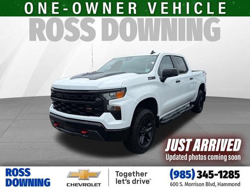 Summit White 2023 Chevrolet Silverado 1500 Custom Trail Boss