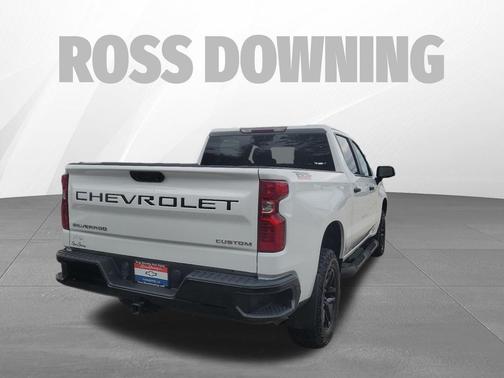 Summit White 2023 Chevrolet Silverado 1500 Custom Trail Boss