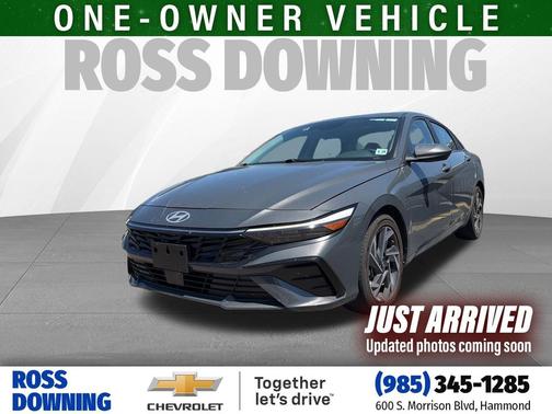 2025 Hyundai ELANTRA SEL