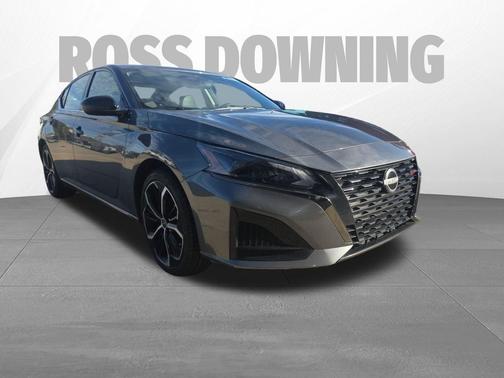 2025 Nissan Altima SR FWD