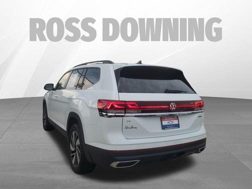 2024 Volkswagen Atlas 2.0T SE w/Technology 4MOTION