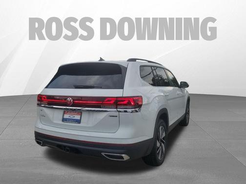 2024 Volkswagen Atlas 2.0T SE w/Technology 4MOTION
