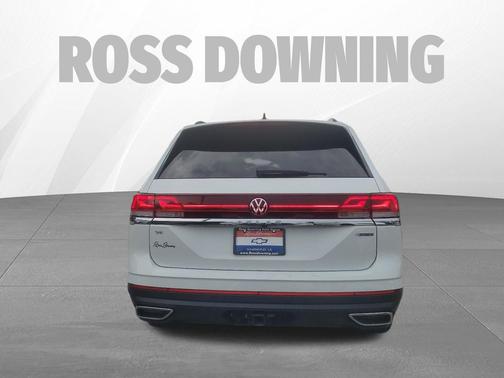 2024 Volkswagen Atlas 2.0T SE w/Technology 4MOTION