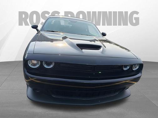 Pitch Black Clearcoat 2023 Dodge Challenger GT