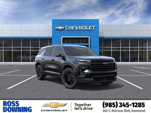 Mosaic Black Metallic 2026 Chevrolet Traverse LT