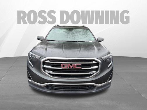Graphite Gray Metallic 2020 GMC Terrain SLT