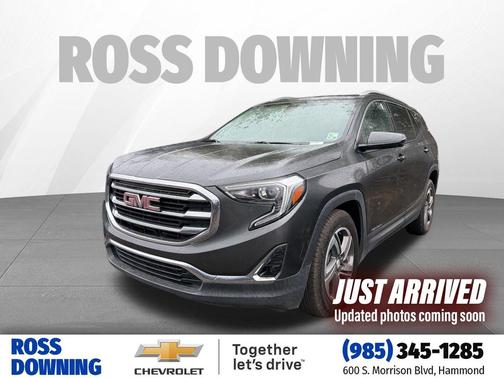 Graphite Gray Metallic 2020 GMC Terrain SLT