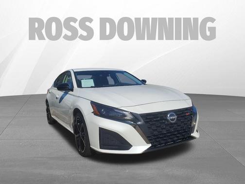 2024 Nissan Altima SR FWD