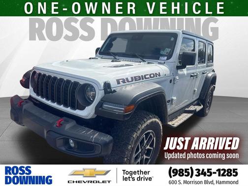 Bright White Clearcoat 2024 Jeep Wrangler Rubicon