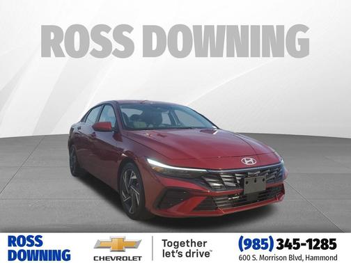 2025 Hyundai ELANTRA SEL