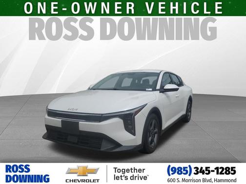 Snow White Pearl 2025 Kia K4 LXS