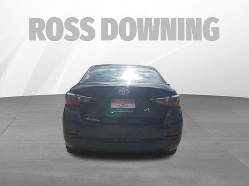 2017 Toyota Yaris iA Base