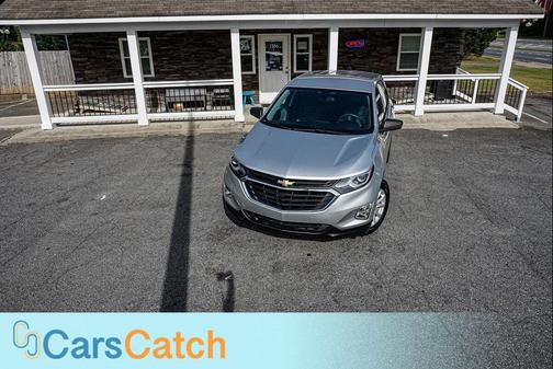 Silver Ice Metallic 2019 Chevrolet Equinox LS