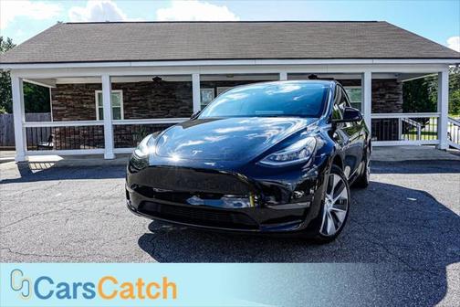 2022 Tesla Model Y Long Range Dual Motor All-Wheel Drive