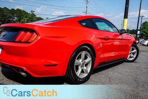 2017 Ford Mustang V6