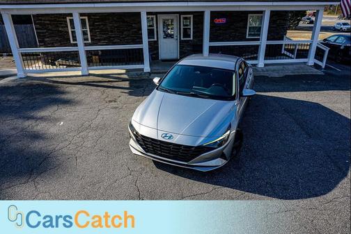 2021 Hyundai ELANTRA SEL