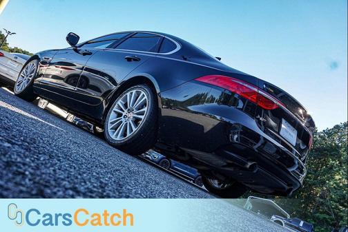 2020 Jaguar XF 25t Premium RWD Automatic
