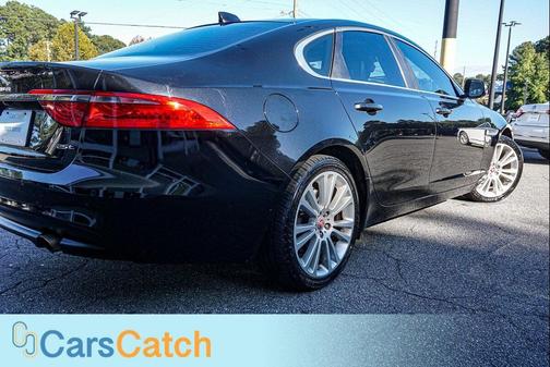 2020 Jaguar XF 25t Premium RWD Automatic